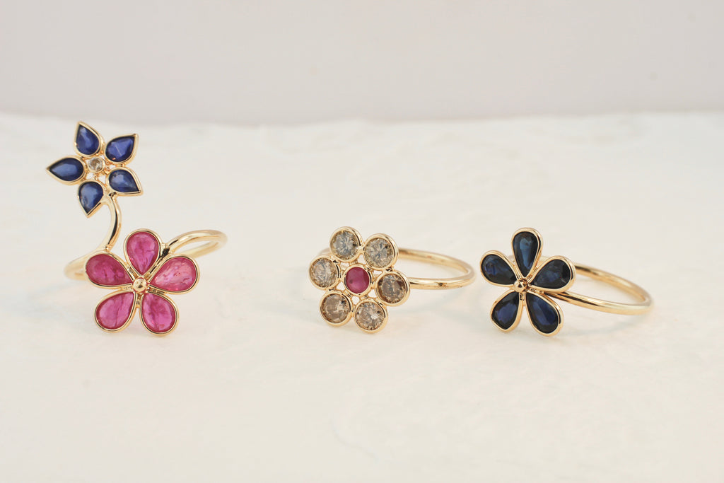 Daisy Sapphire Ring-Rings-Nari Fine Jewels-Nari Fine Jewels