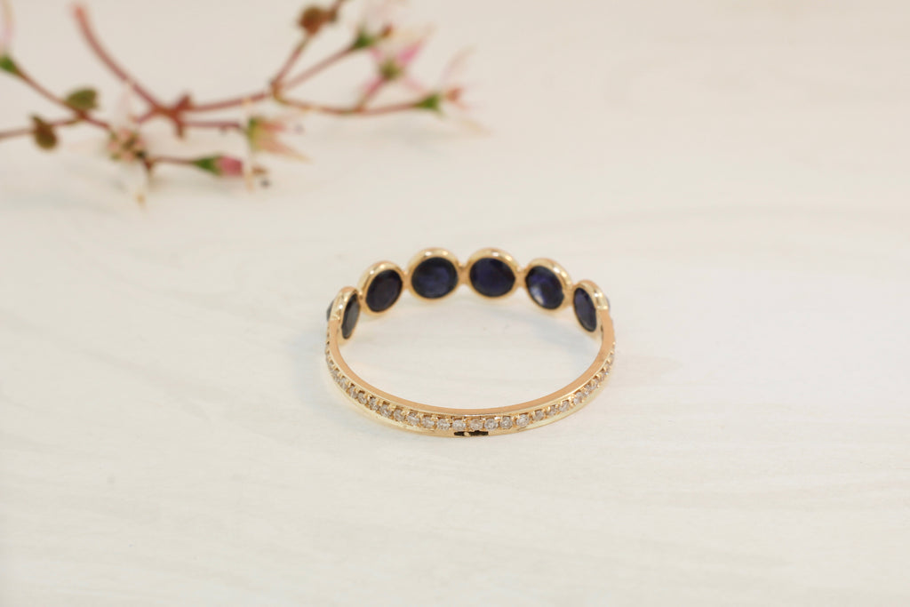 Poppy Sapphire Round Bezel and Diamond Pavé Ring-Rings-Nari Fine Jewels-Nari Fine Jewels
