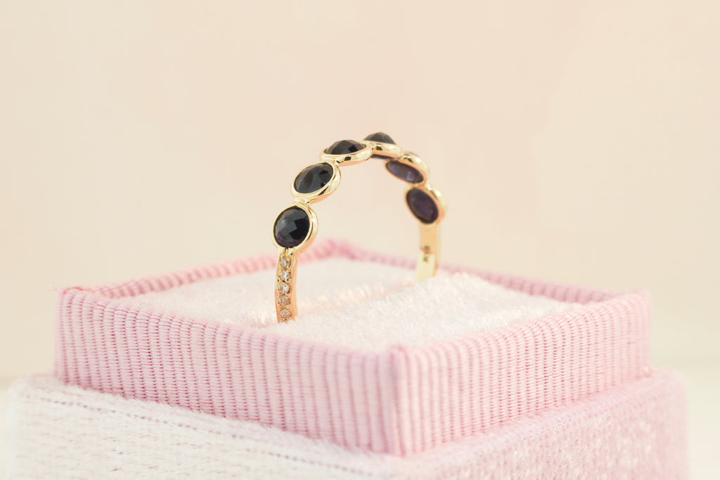 Poppy Sapphire Round Bezel and Diamond Pavé Ring-Rings-Nari Fine Jewels-Nari Fine Jewels